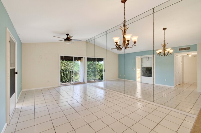 Building Photo - 179 Waterside Dr