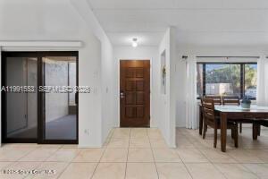 Foto del edificio - 1145 N Shannon Ave