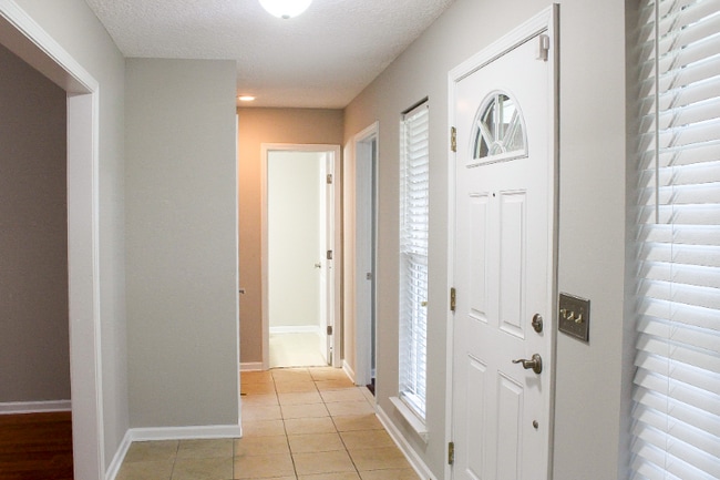 Foto del edificio - 228 Cobble Stone Ln