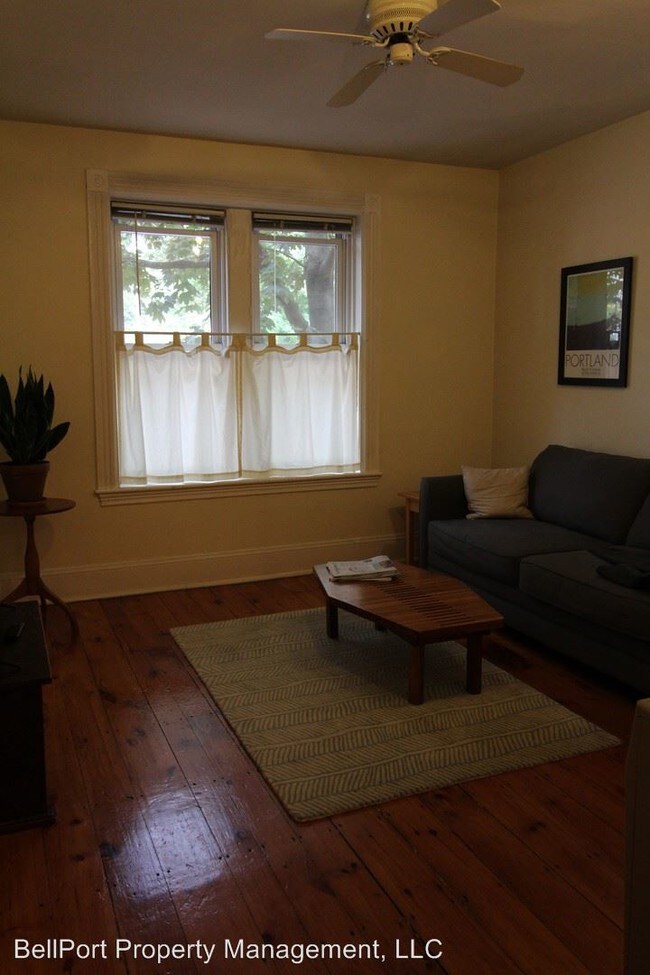Foto del edificio - 54 Pleasant St