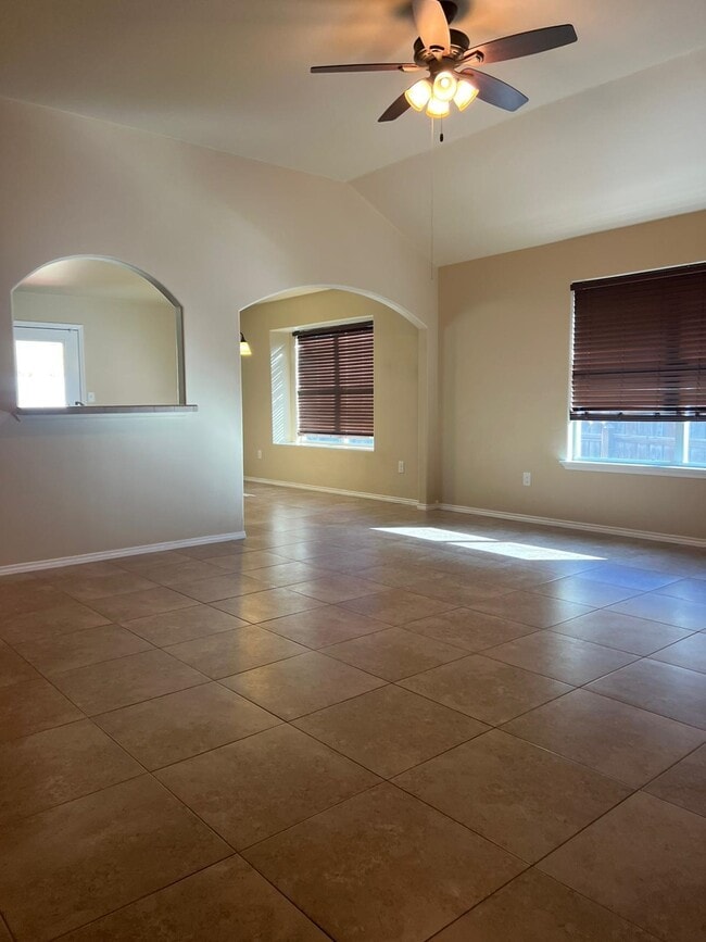 Building Photo - 5522 Lost Hills Trail