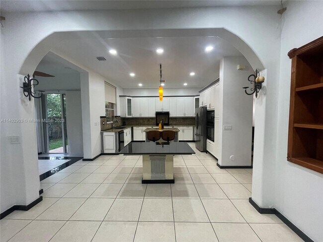Building Photo - 3990 SW 53rd Ct