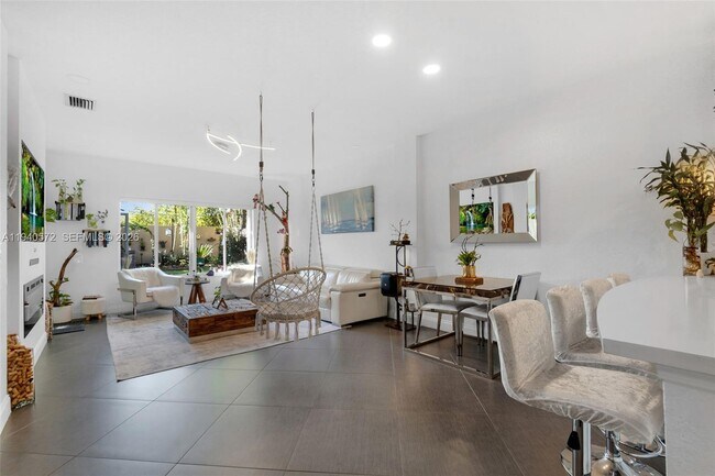 Foto del edificio - 1217 SW 48th Terrace