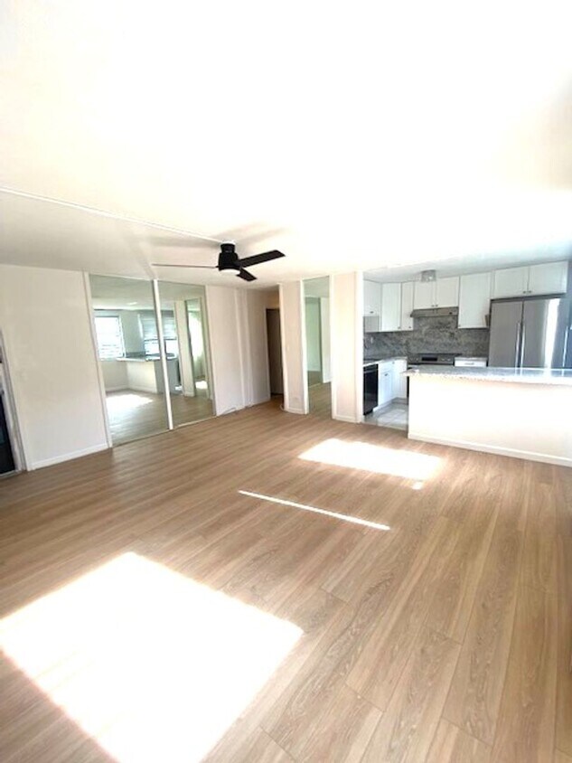 Primary Photo - Recently Renovated 2 Bedroom Unit at Puale...