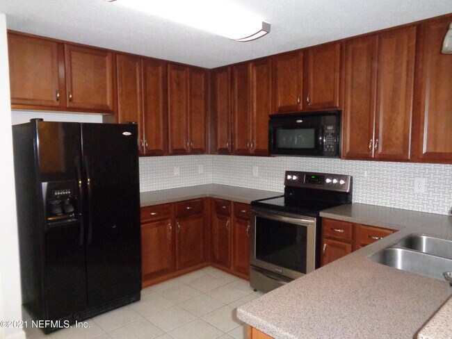 Building Photo - 9420 Osprey Branch Trail