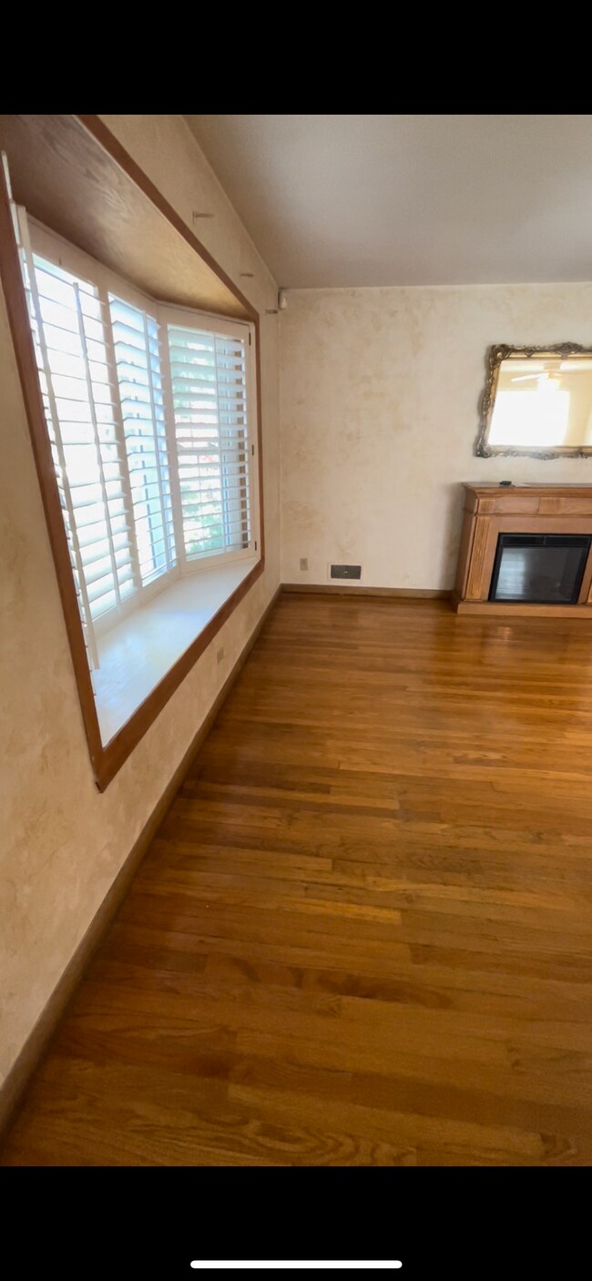 Building Photo - 3230 S Dexter St