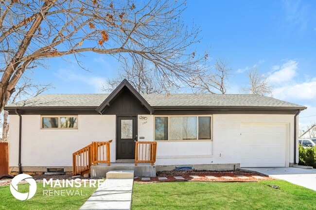 Building Photo - 1344 Elmer Dr