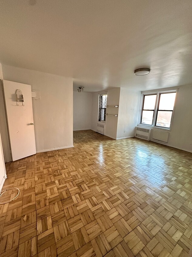 Foto principal - 2534 Crescent St