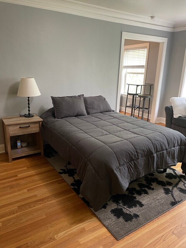 Foto principal - 709 SW 16th Ave