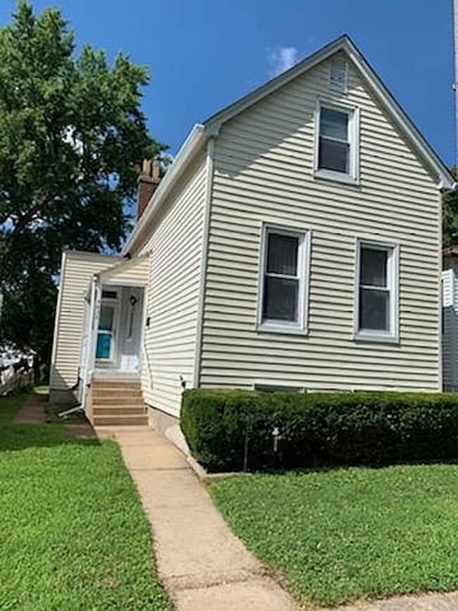 Building Photo - 4632 Cecil Pl