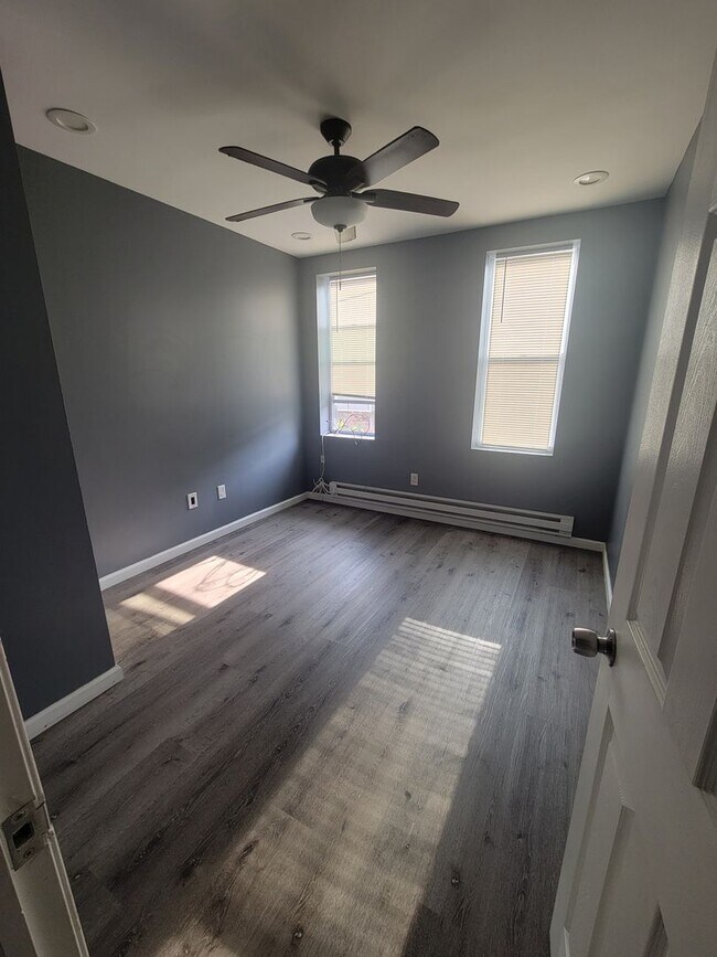 Foto del edificio - 4248 N 7th St