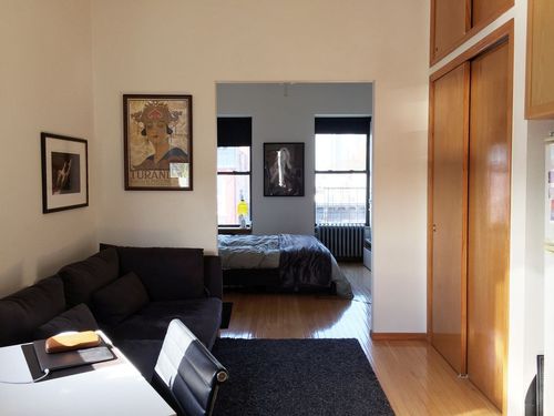 Foto principal - 68 E 7th St