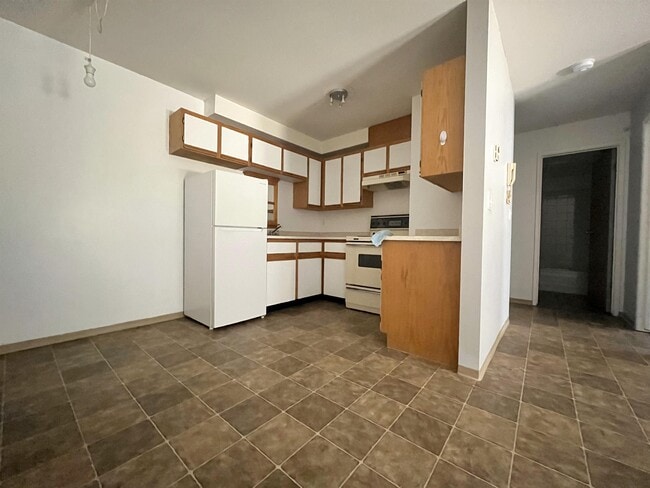 Building Photo - 45669 McIntosh Drive110