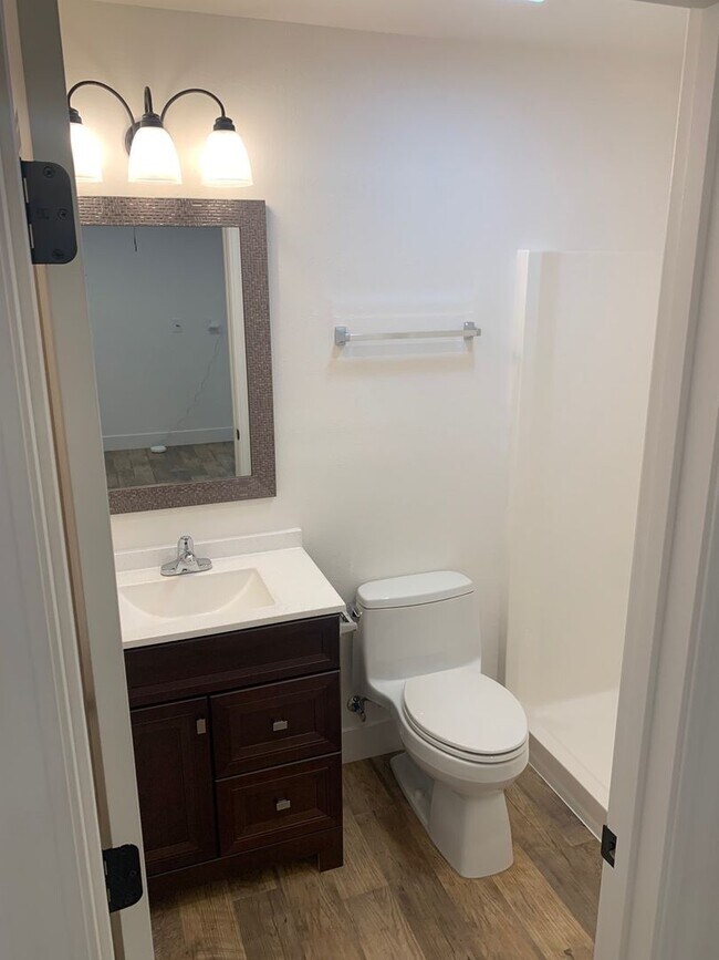 Foto del edificio - 0721 - 1319/1321 Normal Ave