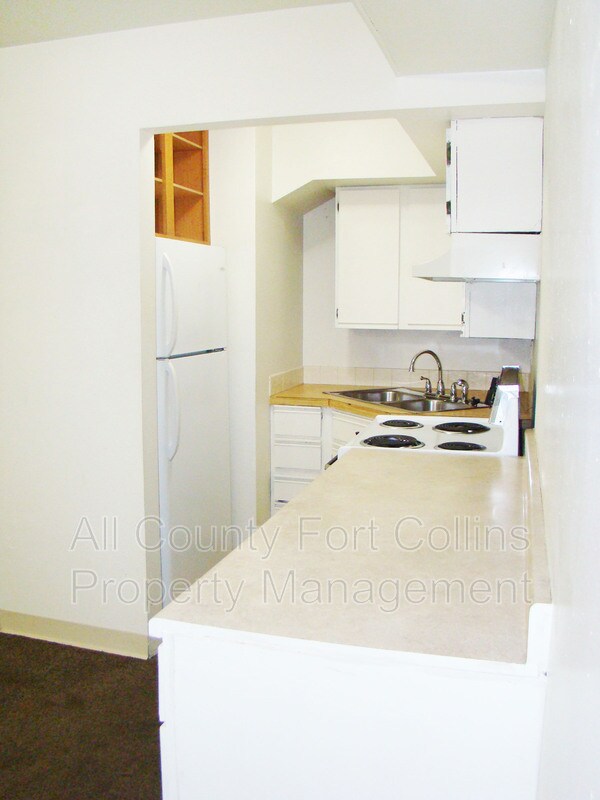 Foto del edificio - 2825 Stanford Rd