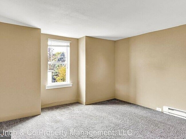Building Photo - 3 br, 1 bath House - 915 Norwood St