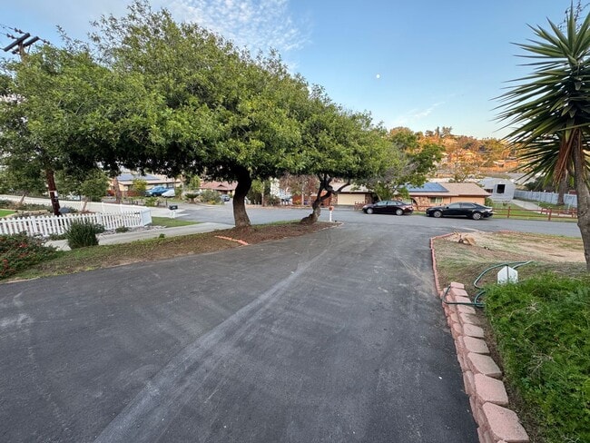 Foto del edificio - El Cajon Rancho Estate