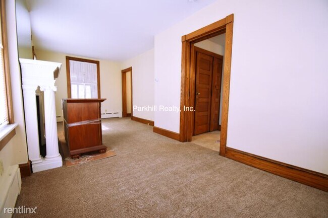 Building Photo - 2 br, 1.5 bath House - 34 S 2nd St