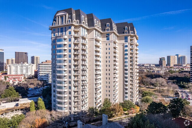 Building Photo - The Vendome on Turtle Creek