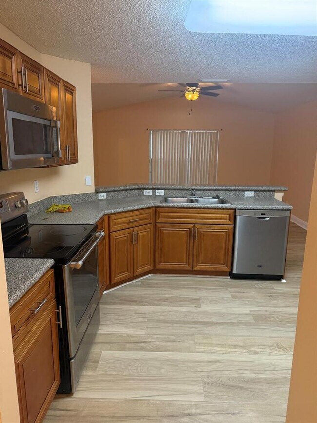 Foto del edificio - 16255 SW 26th St