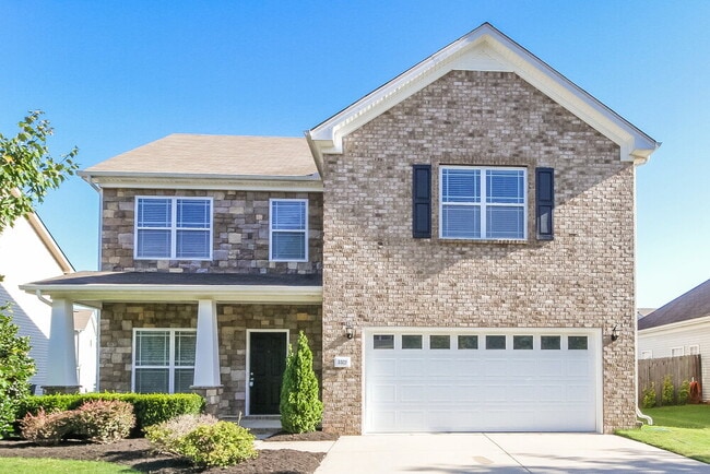 Building Photo - 3322 Cotswold Ln