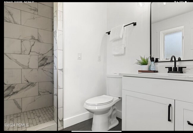 Foto del edificio - 216 Smith Ln