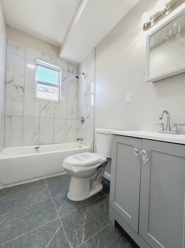 132 Avenida Wilkinson 2R - 134 Wilkinson Ave