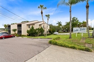 Building Photo - 1040 S Buena Vista Dr