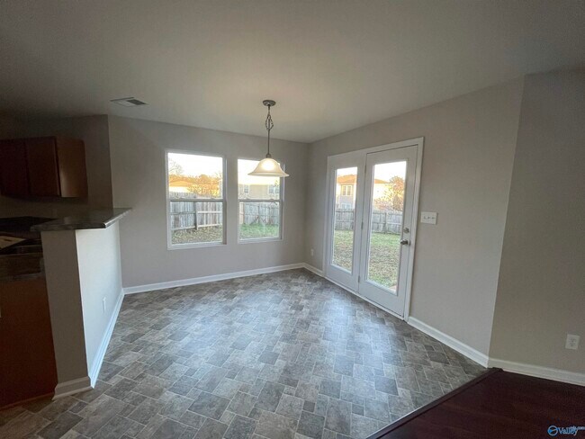 Building Photo - 126 Sagebrook Dr