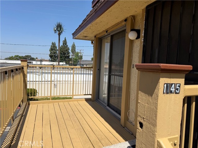 Building Photo - 1145 N Barston Ave