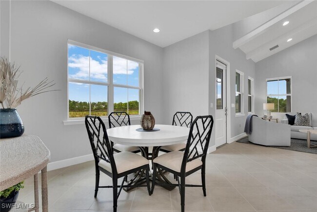 Building Photo - 7124 Saona CT