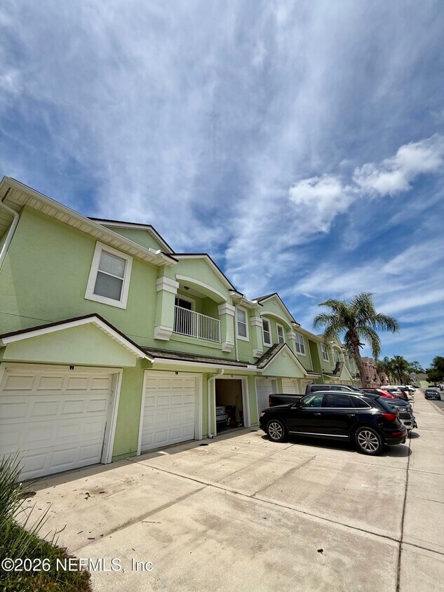 Foto del edificio - 13819 Herons Landing Way