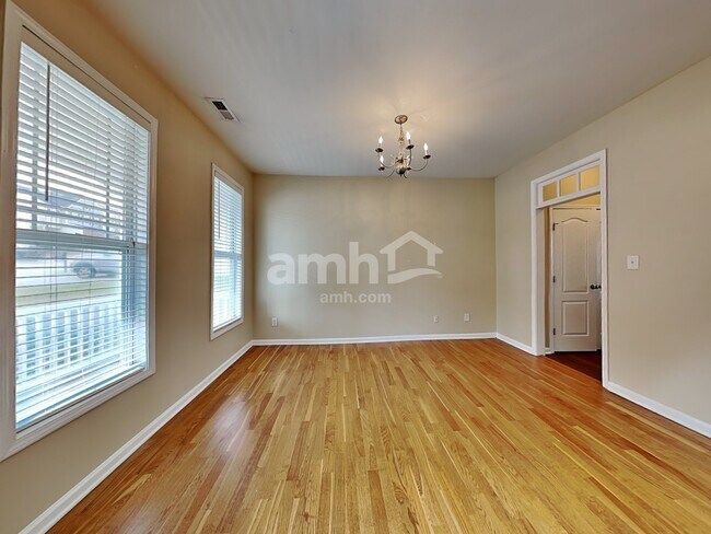 Building Photo - 3313 Sunbright Lane