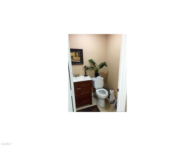 Foto del edificio - 4914 Sheridan St