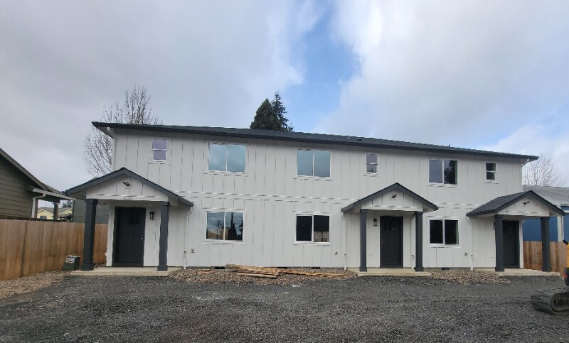 Foto del edificio - 4101 Brooks Ave NE