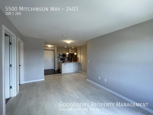 Photo du bâtiment - 5500 Mitchinson Way