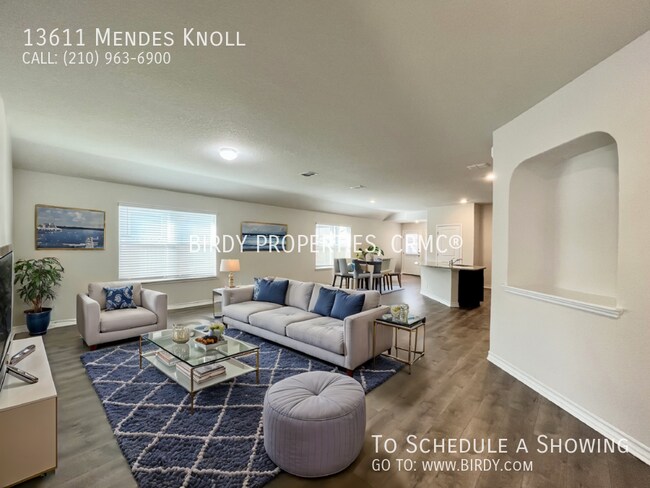 Foto del edificio - **COMING SOON!!** "Spacious 4 Bed, 2 Bath ...
