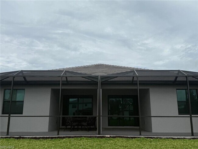 Foto del edificio - 19617 Hinkley Dr