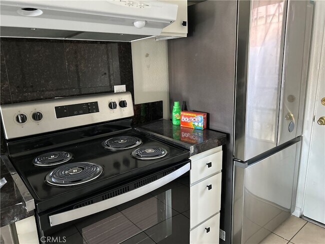 Foto del edificio - 74443 Driftwood Dr