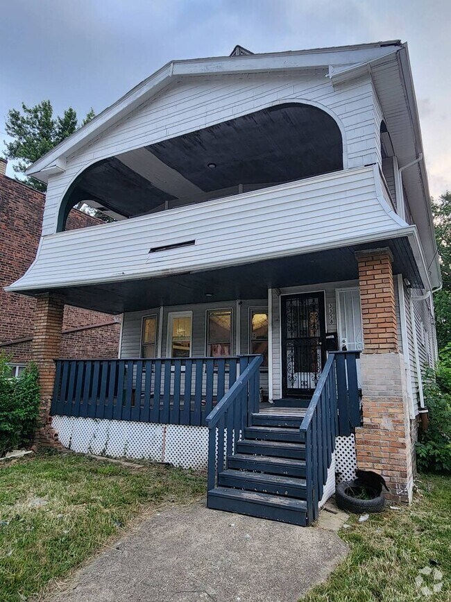 Building Photo - 3358 E 145th St