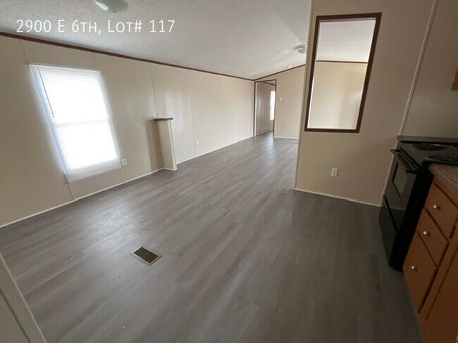 Foto del edificio - 2900 E 6th Ave