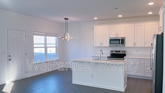 Foto del edificio - 15 Sandstone Dr