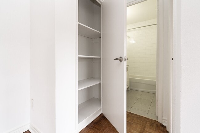 Building Photo - 612 Dawes Rd