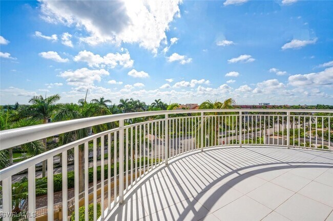 Foto del edificio - 4501 Gulf Shore Blvd N