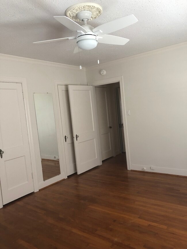 Bedroom - 1806 Banks St