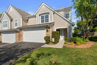 Building Photo - 1576 E Citadel Ct