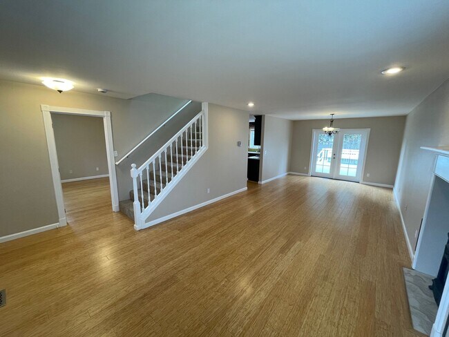 Building Photo - 4412 San Juan Avenue