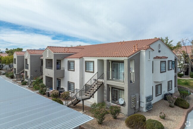 Imagen alternativa de la comunidad - Sedona at Lone Mountain Apartments