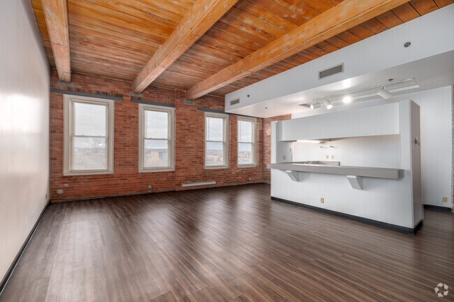 1 dormitorio, 1 baño - 66,5 m² - Sala de estar - Nettleton Commons Apartments