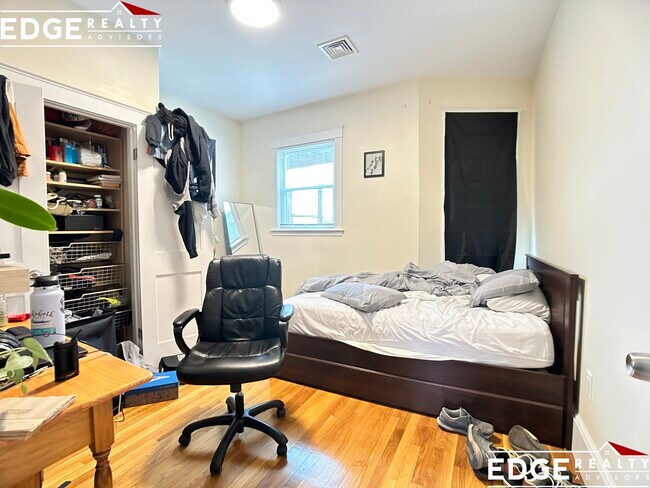 Foto del edificio - 71 Aldie St
